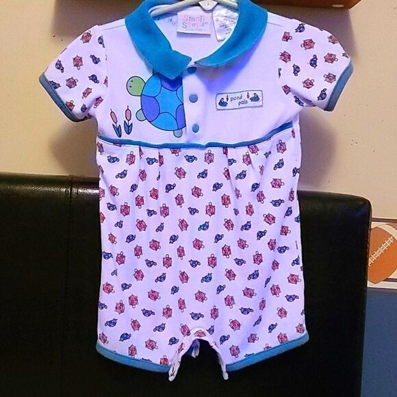 3/10$ Small steps kids polo turtle romper - Picture 1 of 4